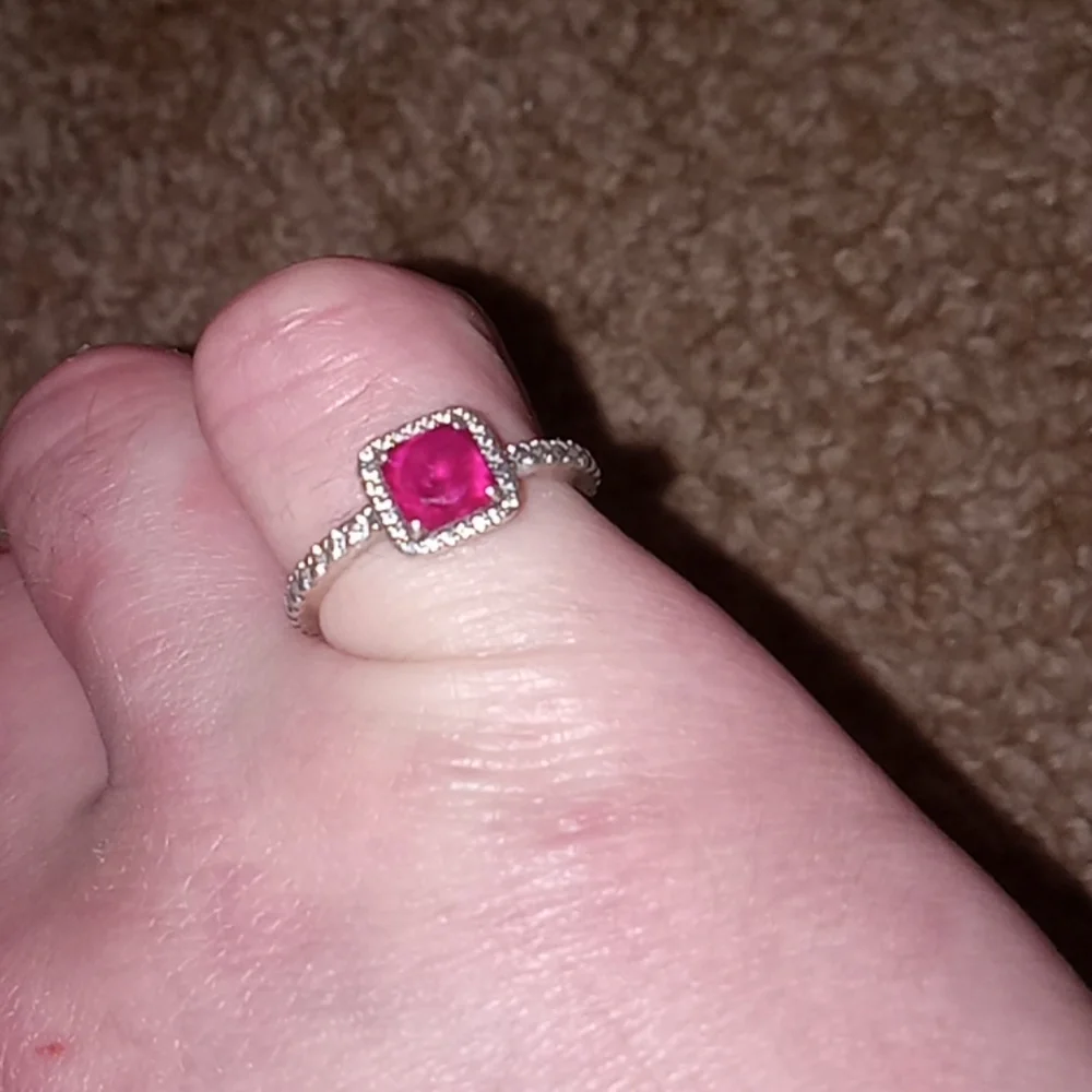 Silver with ruby pandora ring 💍 - Picture 6 of 11